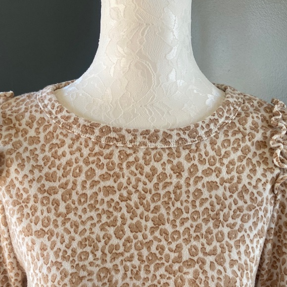 Banana Republic Animal Print Sweater - Picture 5 of 8